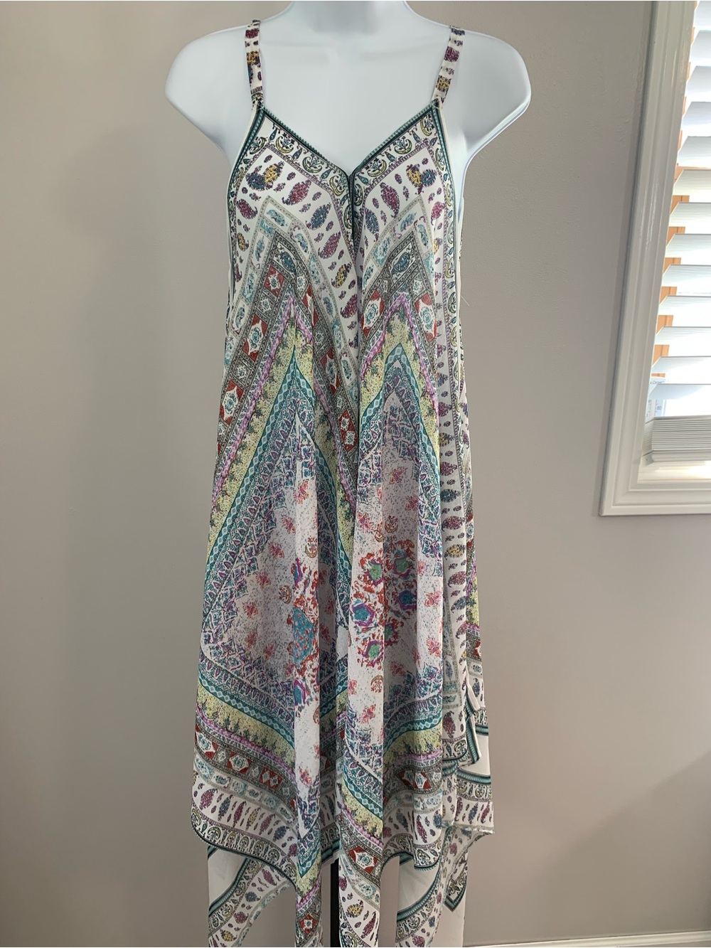 NWOT Boho Paisley Print Handkerchief Hem Sundress